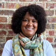 Raven Robinson headshot